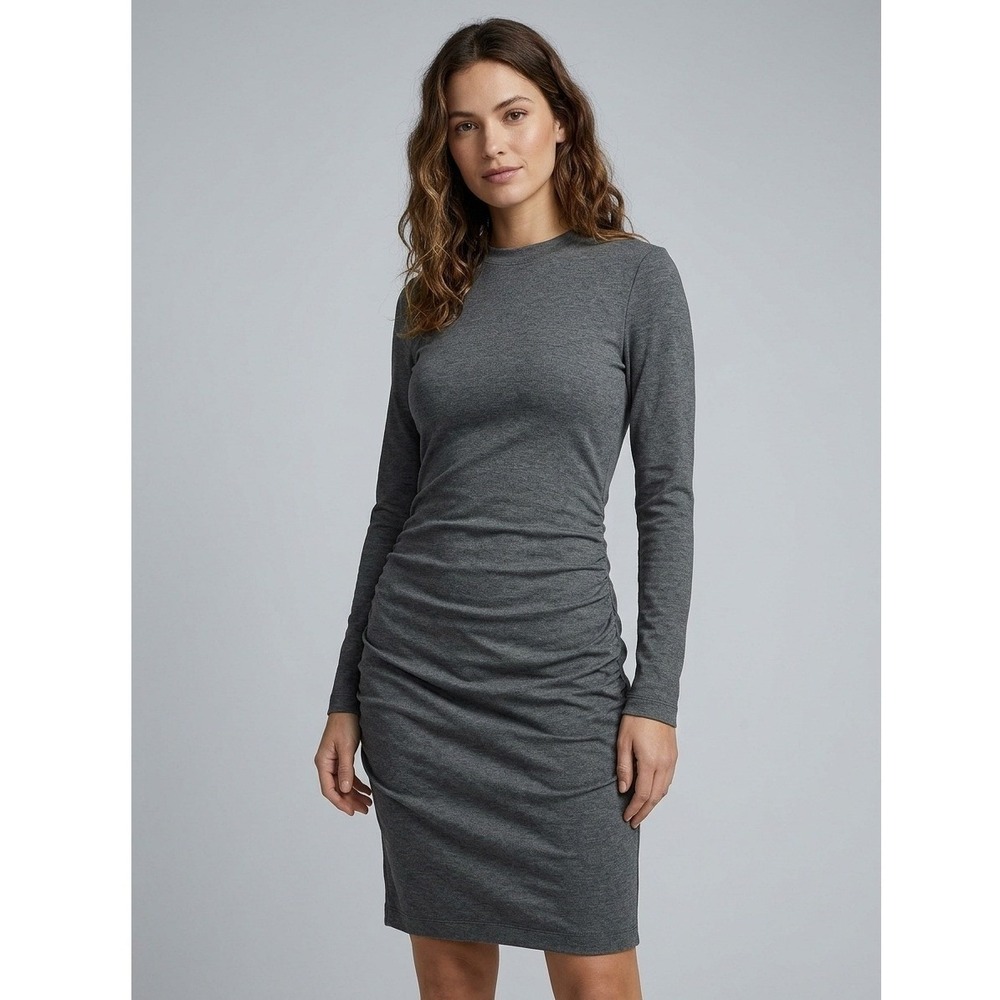 Vuori Women's Long Sleeve Halo Essential Dress Charcoal Heather Gray VW60 Size M